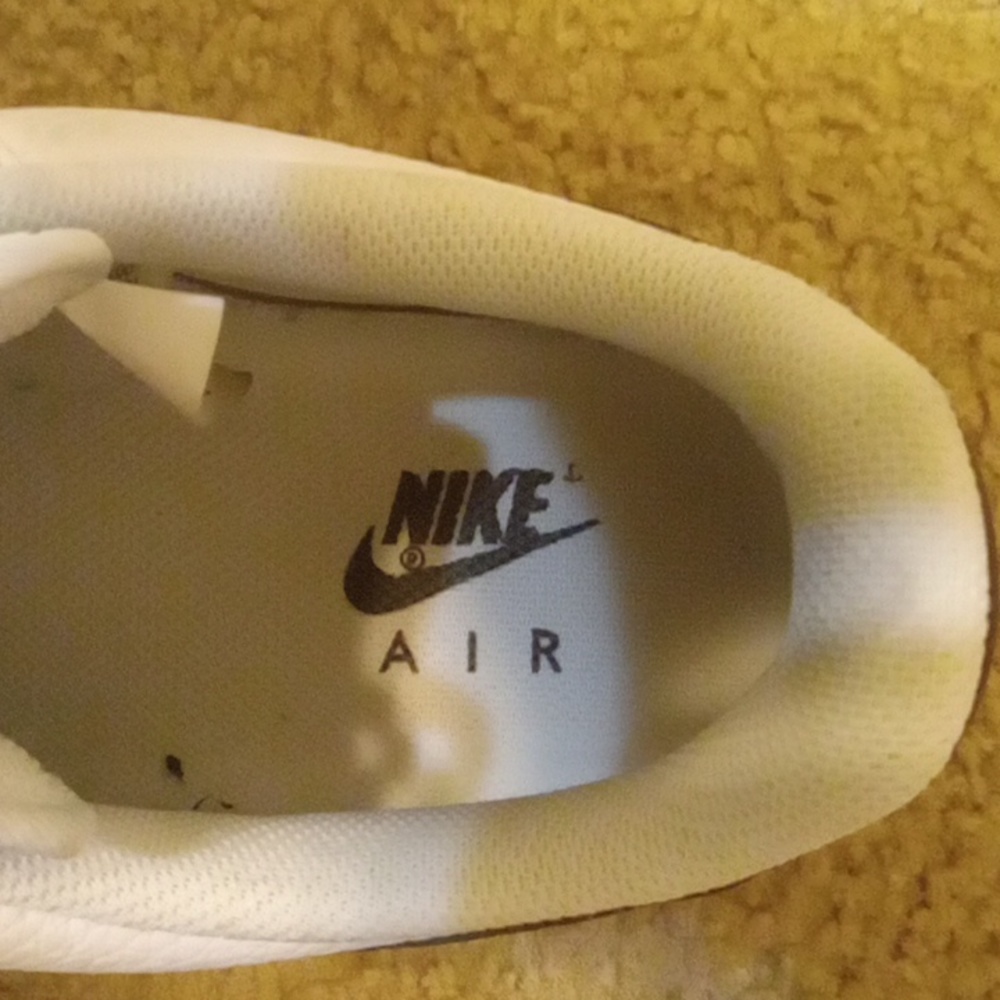AIR FORCES"size"9'5" - Picture 4 of 5